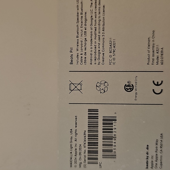 NIB Beats Pill x Kim Kardashian Wireless Bluetooth Speaker Portable Charger USBC - Picture 10 of 10